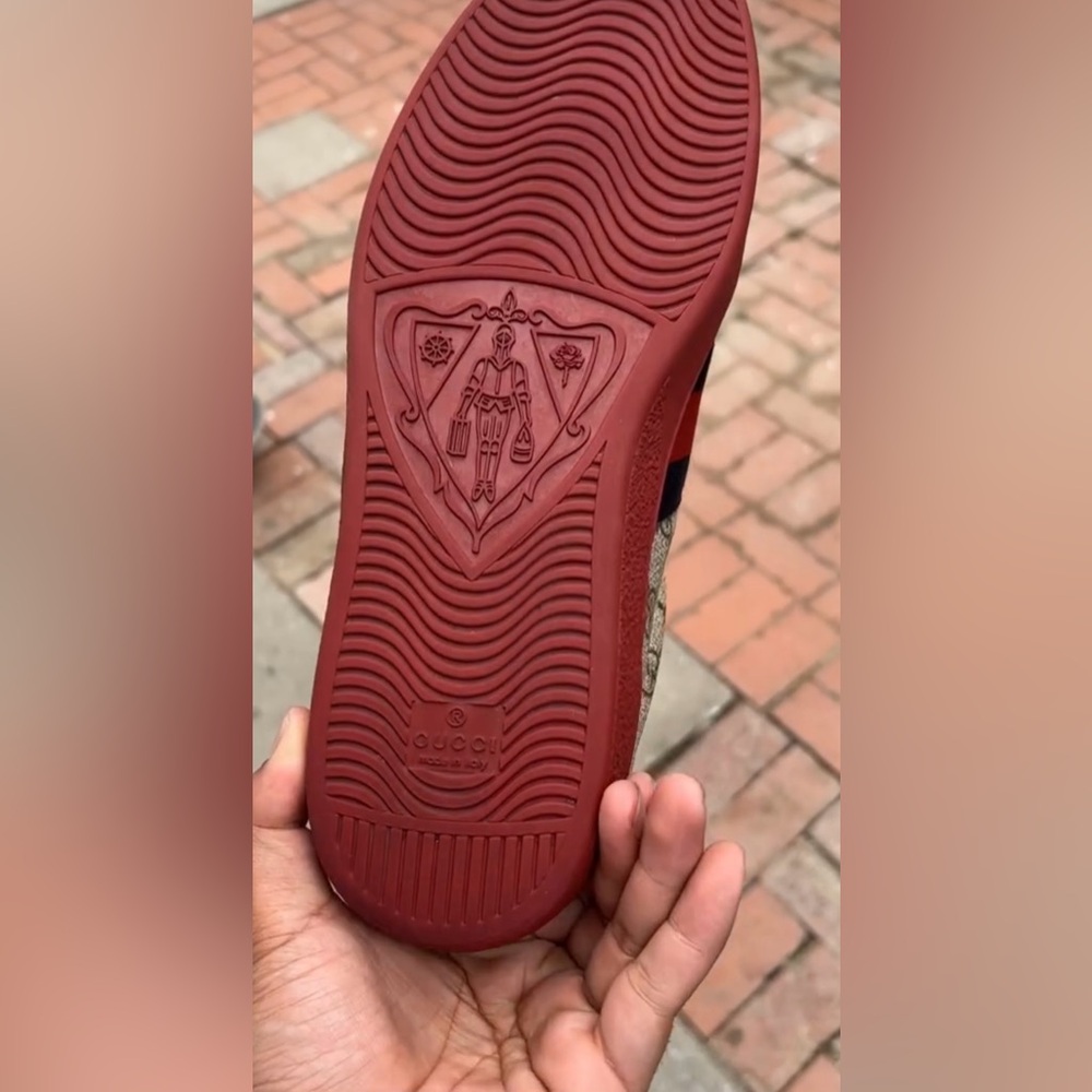 Gucci Men Sneakers ACE Supreme